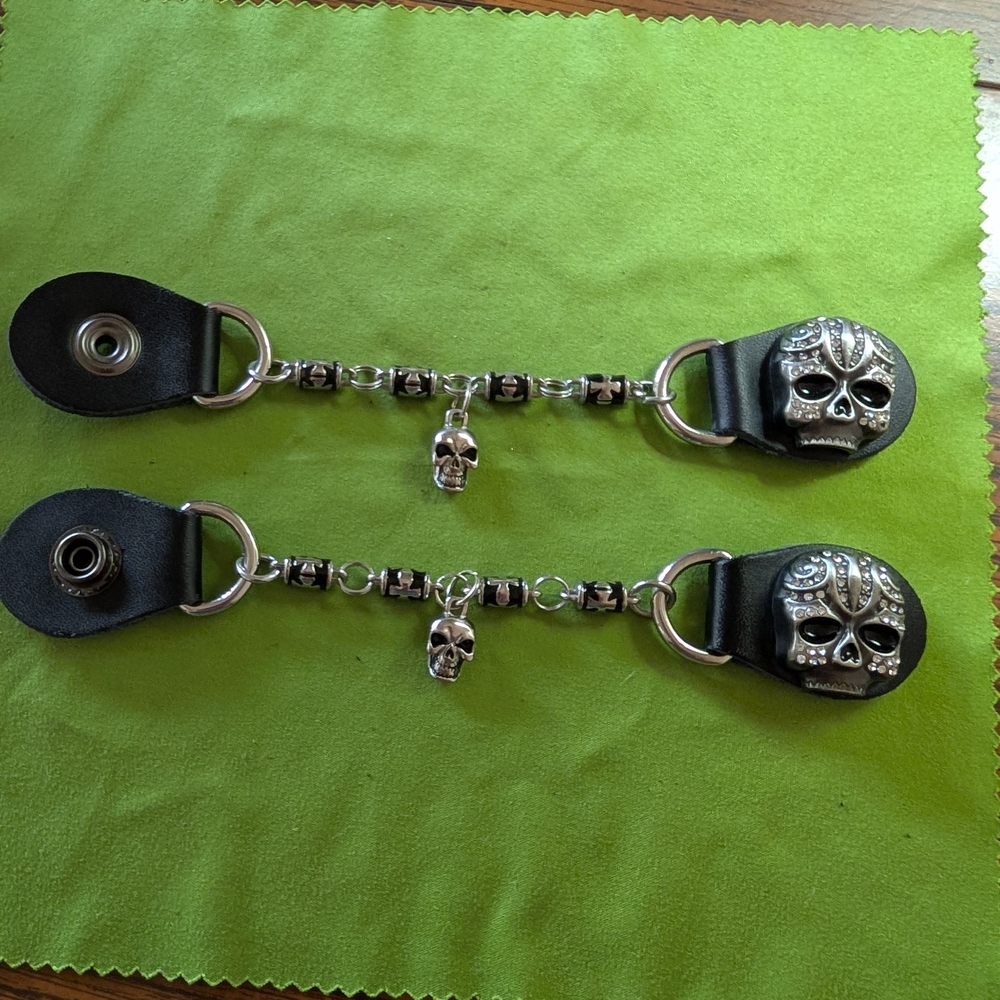 Biker/Gothic Skull Design Leather Vest Extender